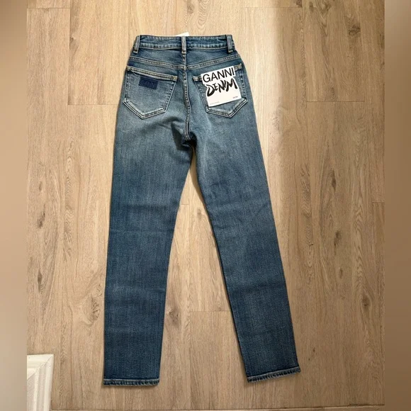 Ganni Blue Straight Leg Jeans with Classic Style - Picture 3 of 5
